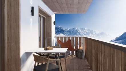 4 Bedroom Apartment, Centre Station