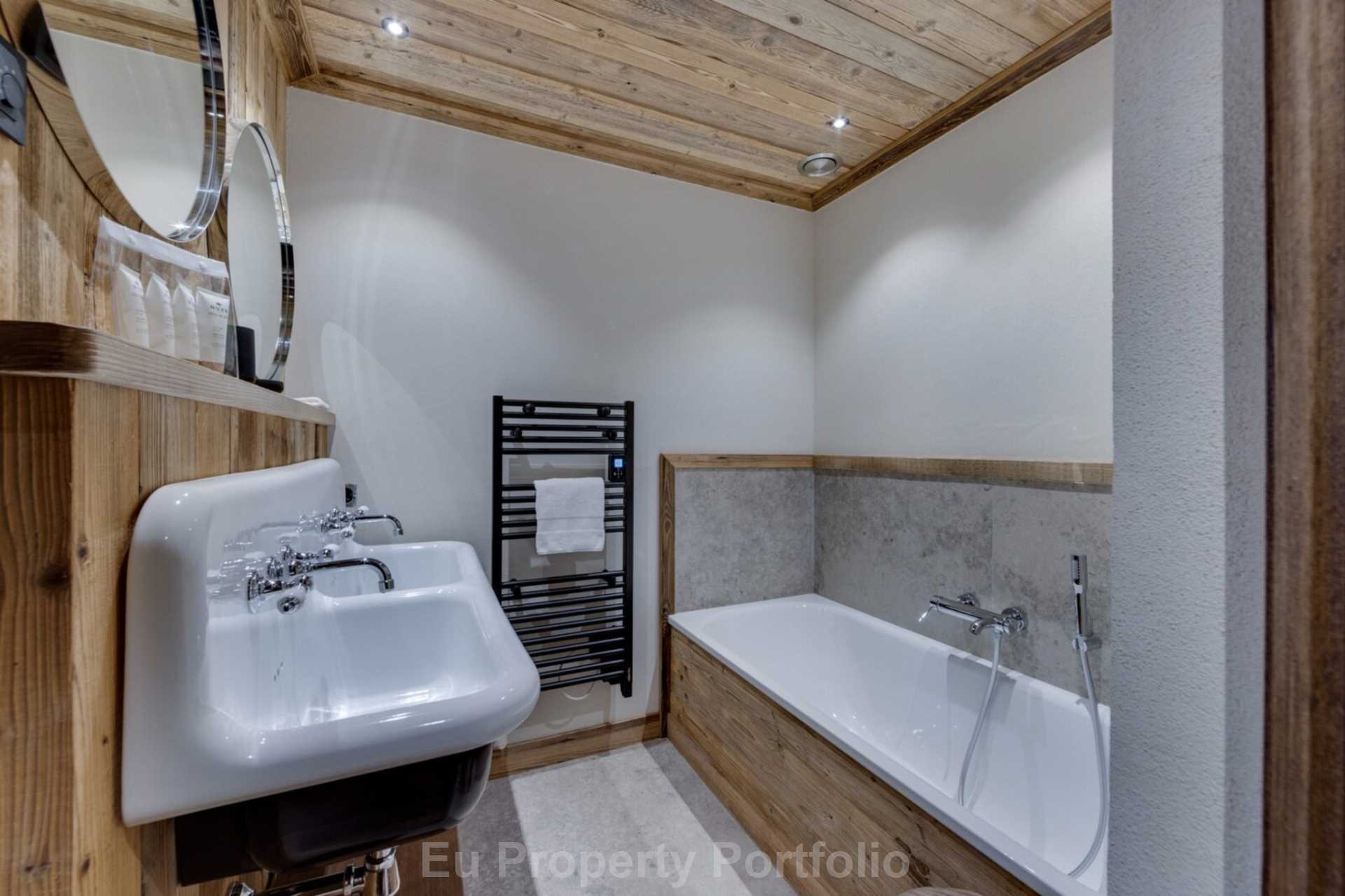 La Rosiere 1850, San Bernardo, French Alps, France, Image 12