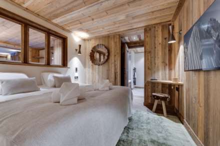 La Rosiere 1850, San Bernardo, French Alps, France, Image 11