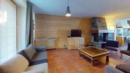 4 Bedroom House, Les Allues Centre