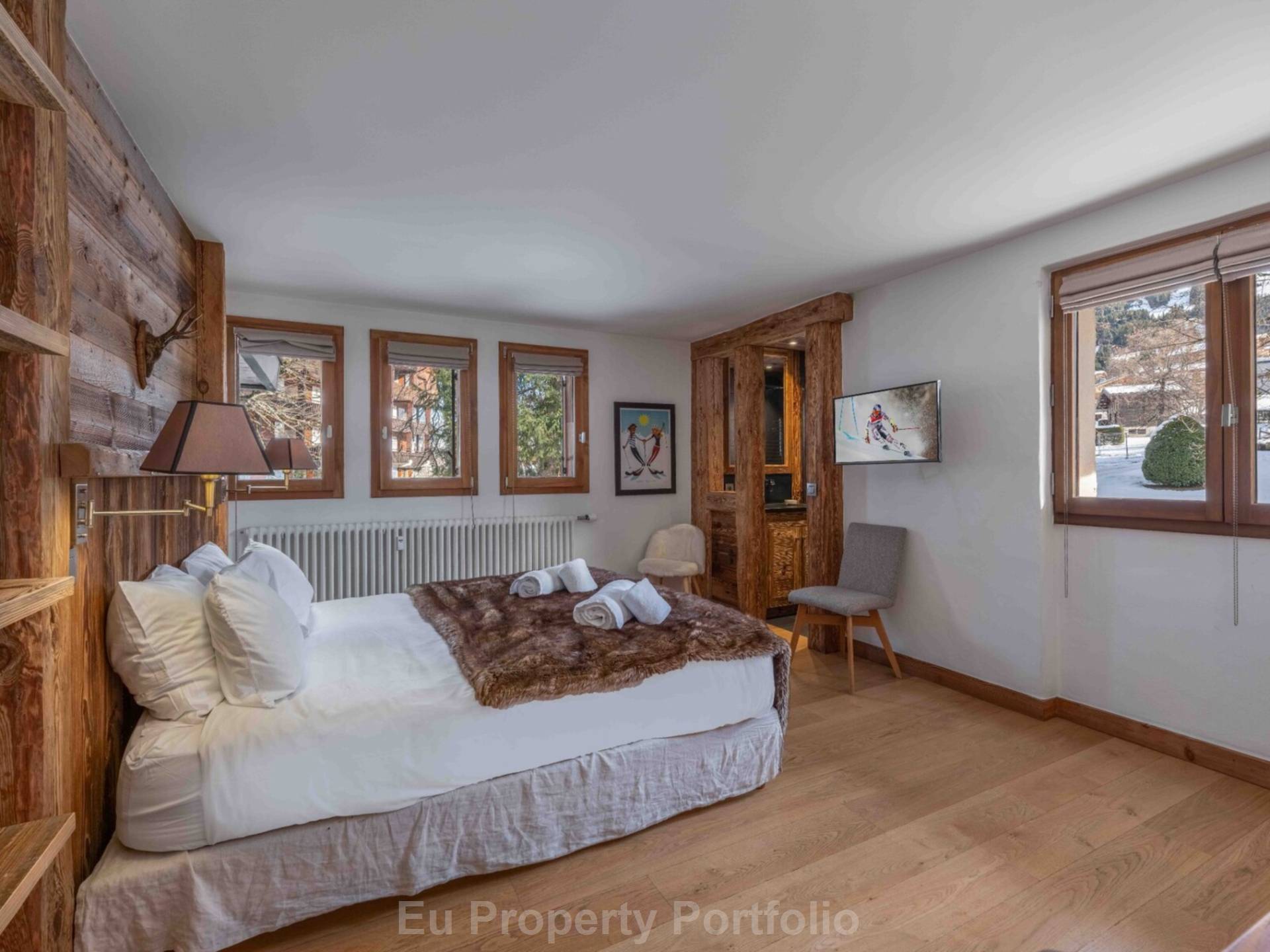 Les Pettoreaux, Image 6