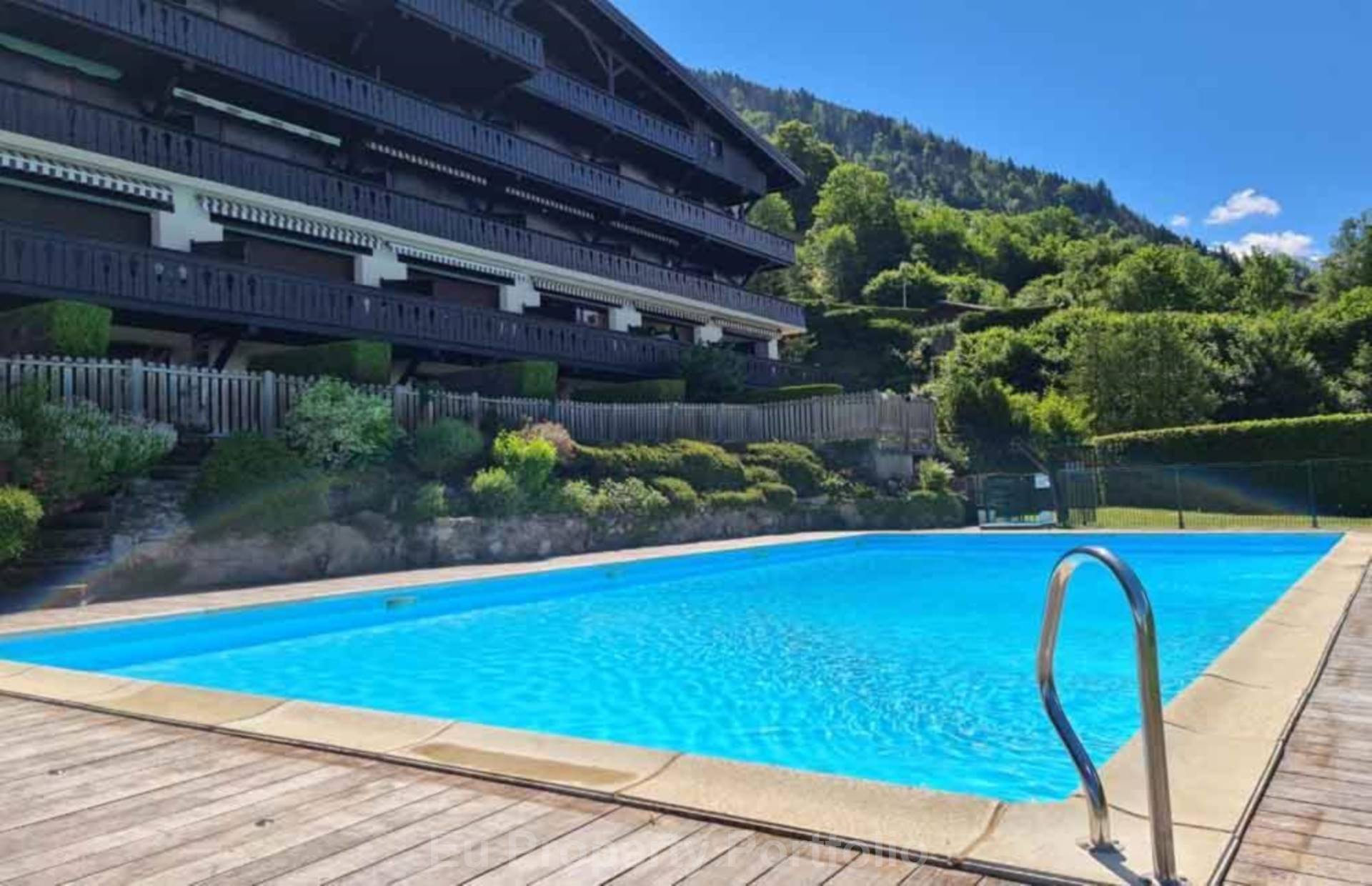 Centre Village, Image 2