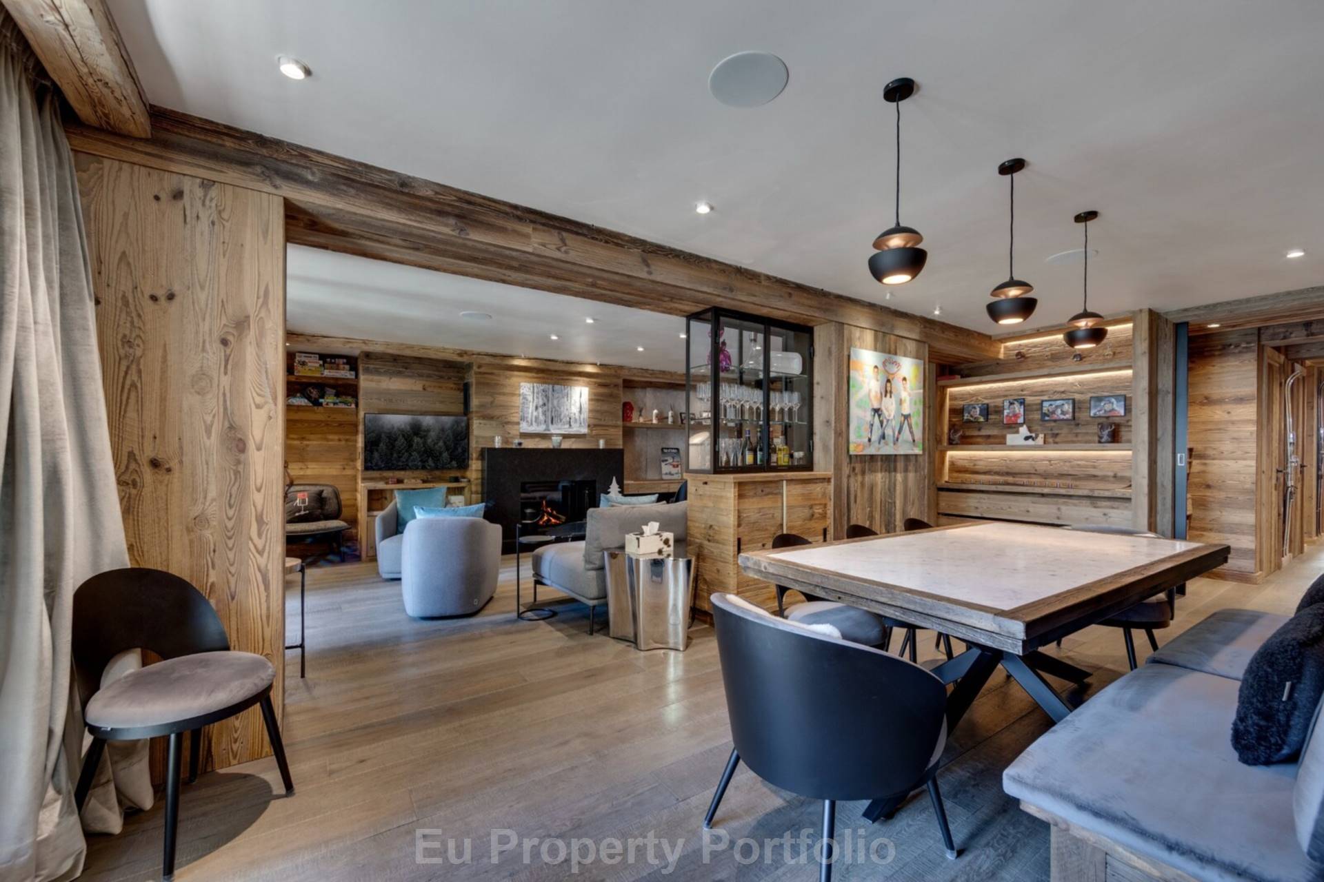 Vieux Village, Image 13