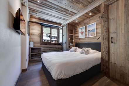 Vieux Village, Image 4