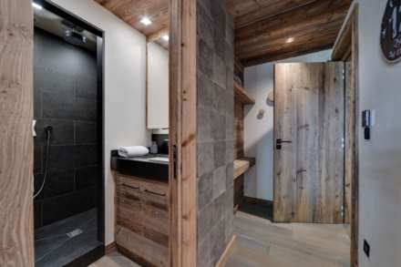 Vieux Village, Image 5