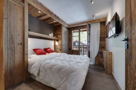 Vieux Village, Image 6