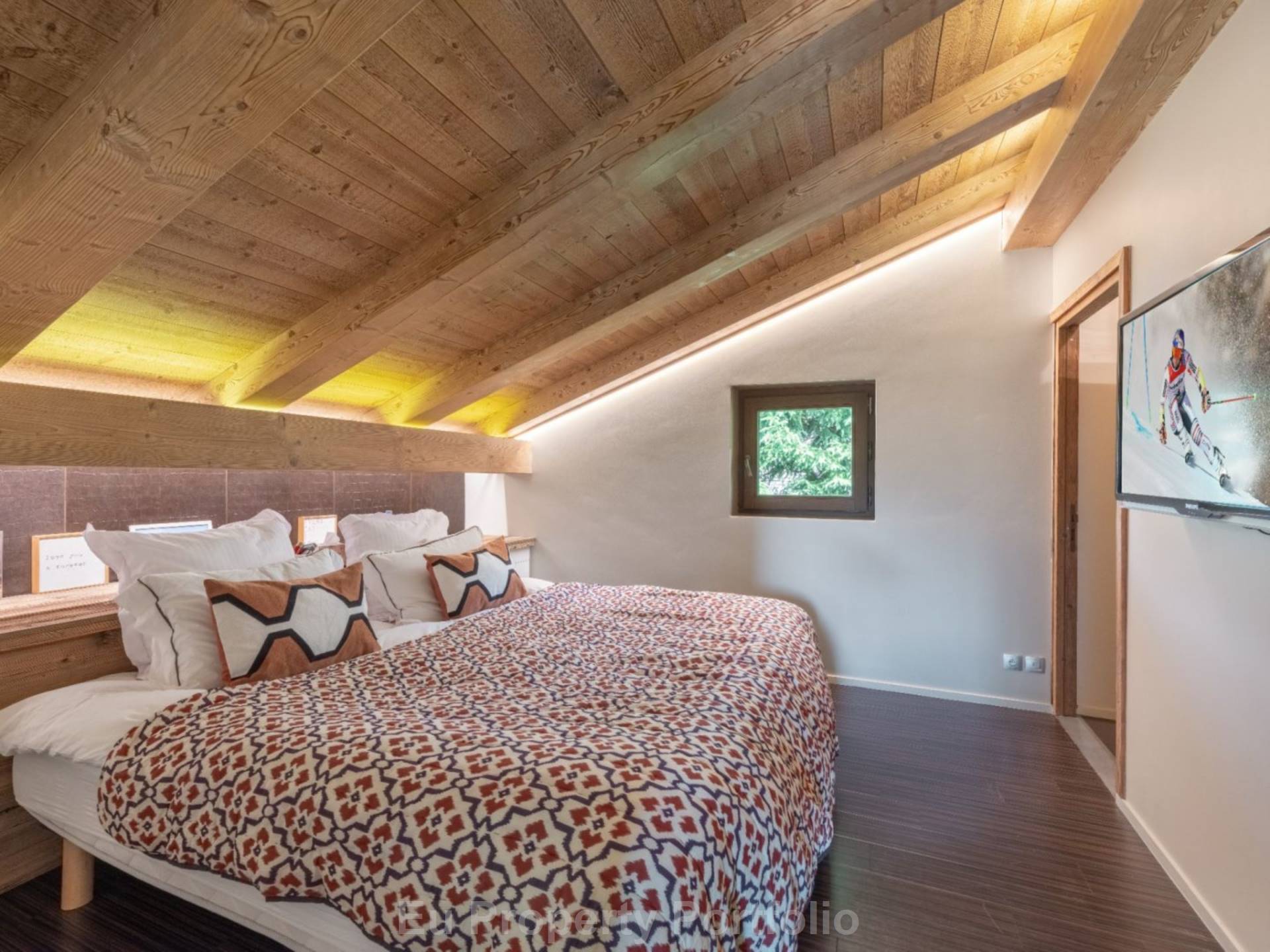 Demi Quartier, Image 7