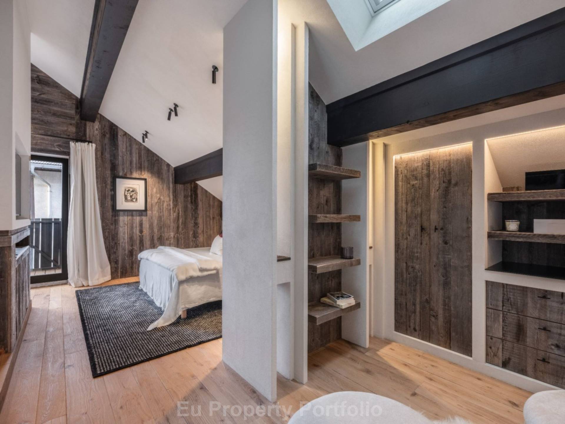 Centre Village - Rond Point, Image 11