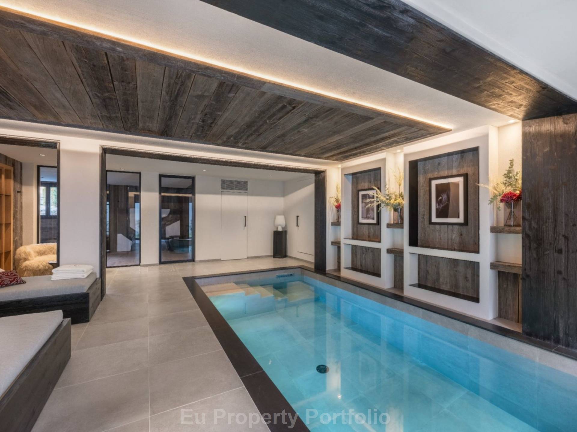 Centre Village - Rond Point, Image 12