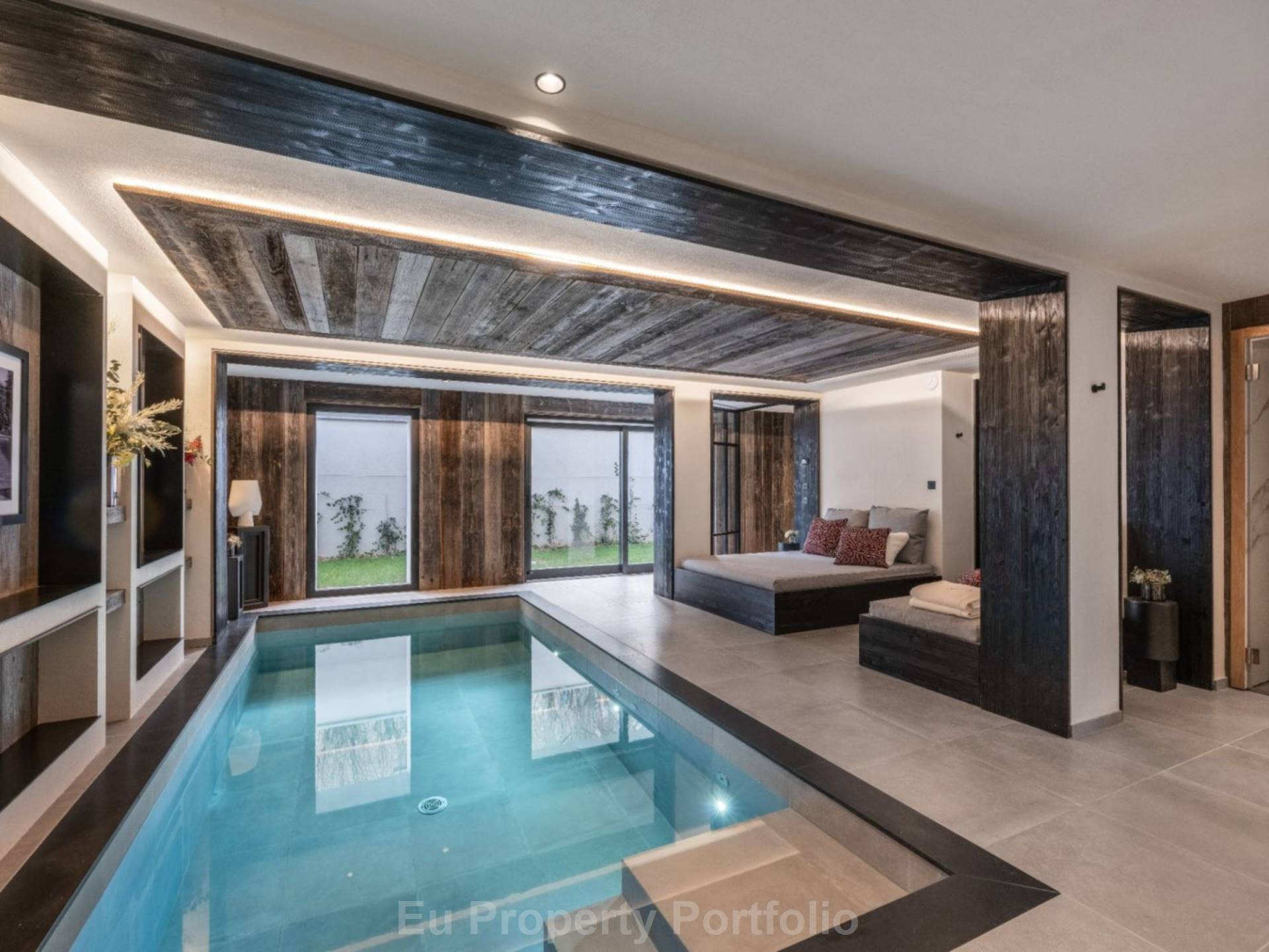 Centre Village - Rond Point, Image 14