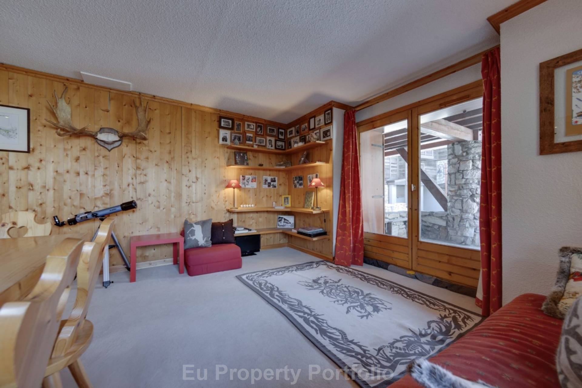 Centre Station, Image 2