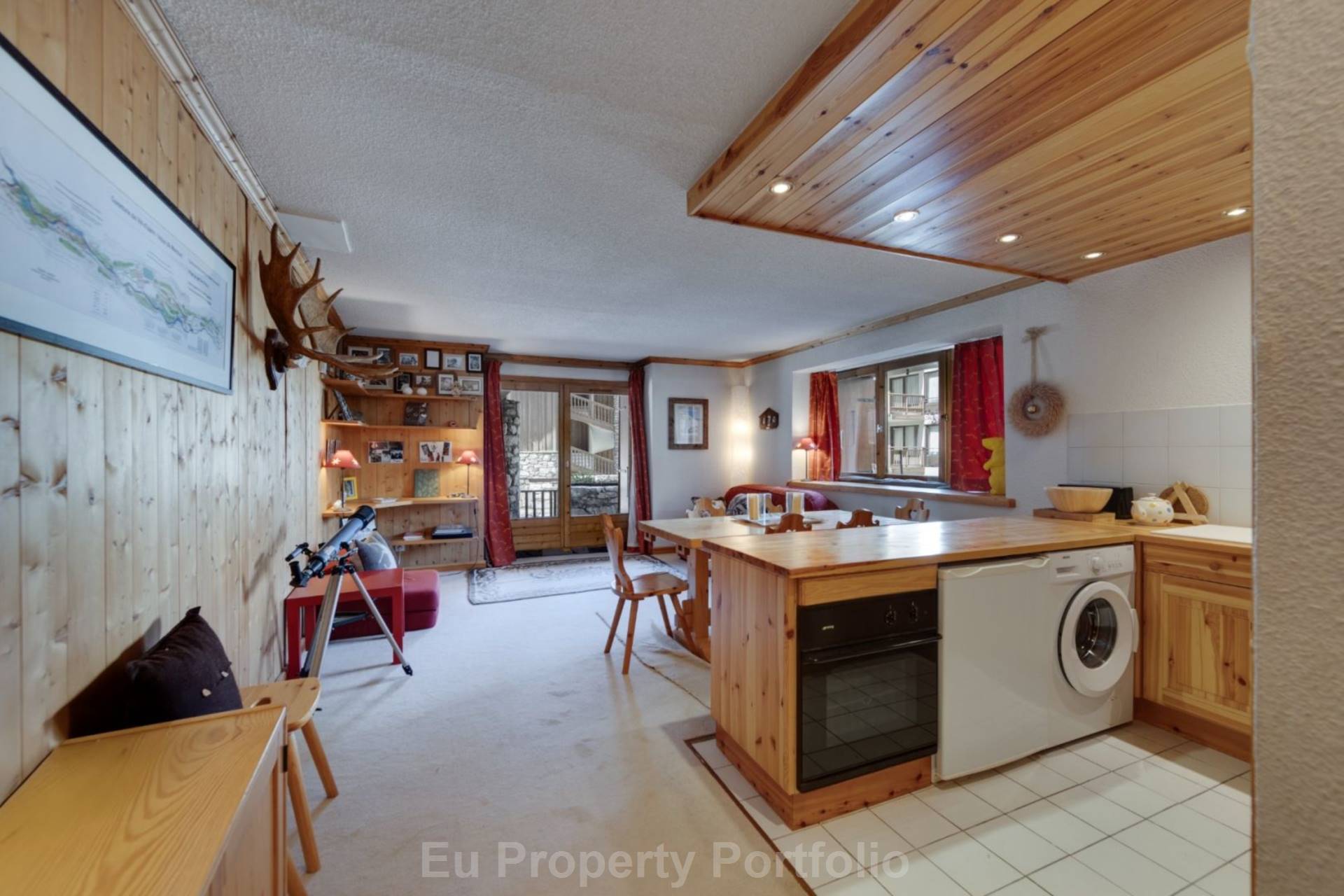 Centre Station, Image 4