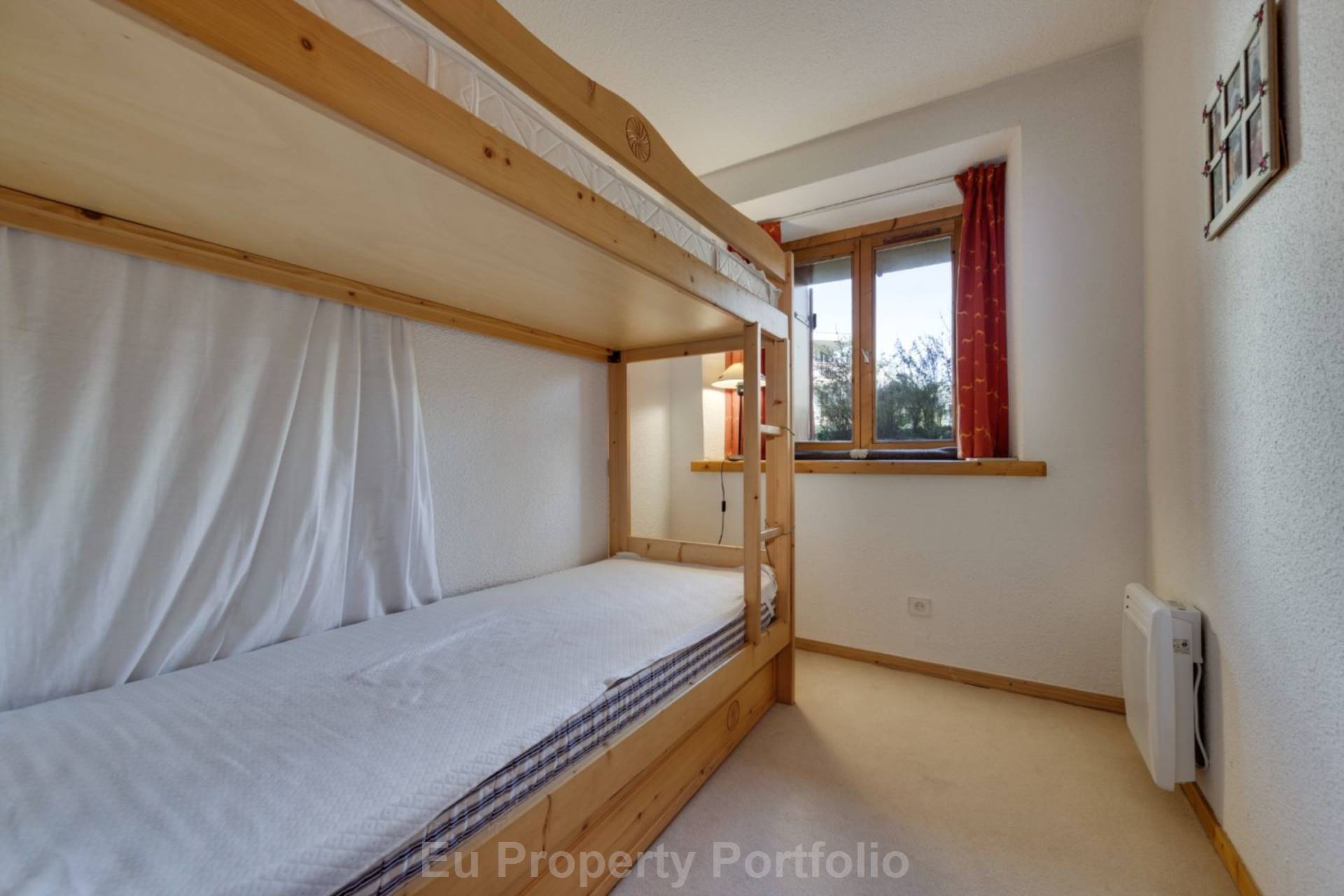 Centre Station, Image 9