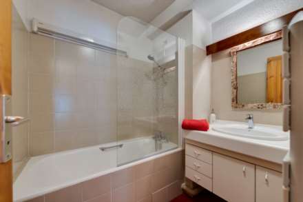 Centre Station, Image 8