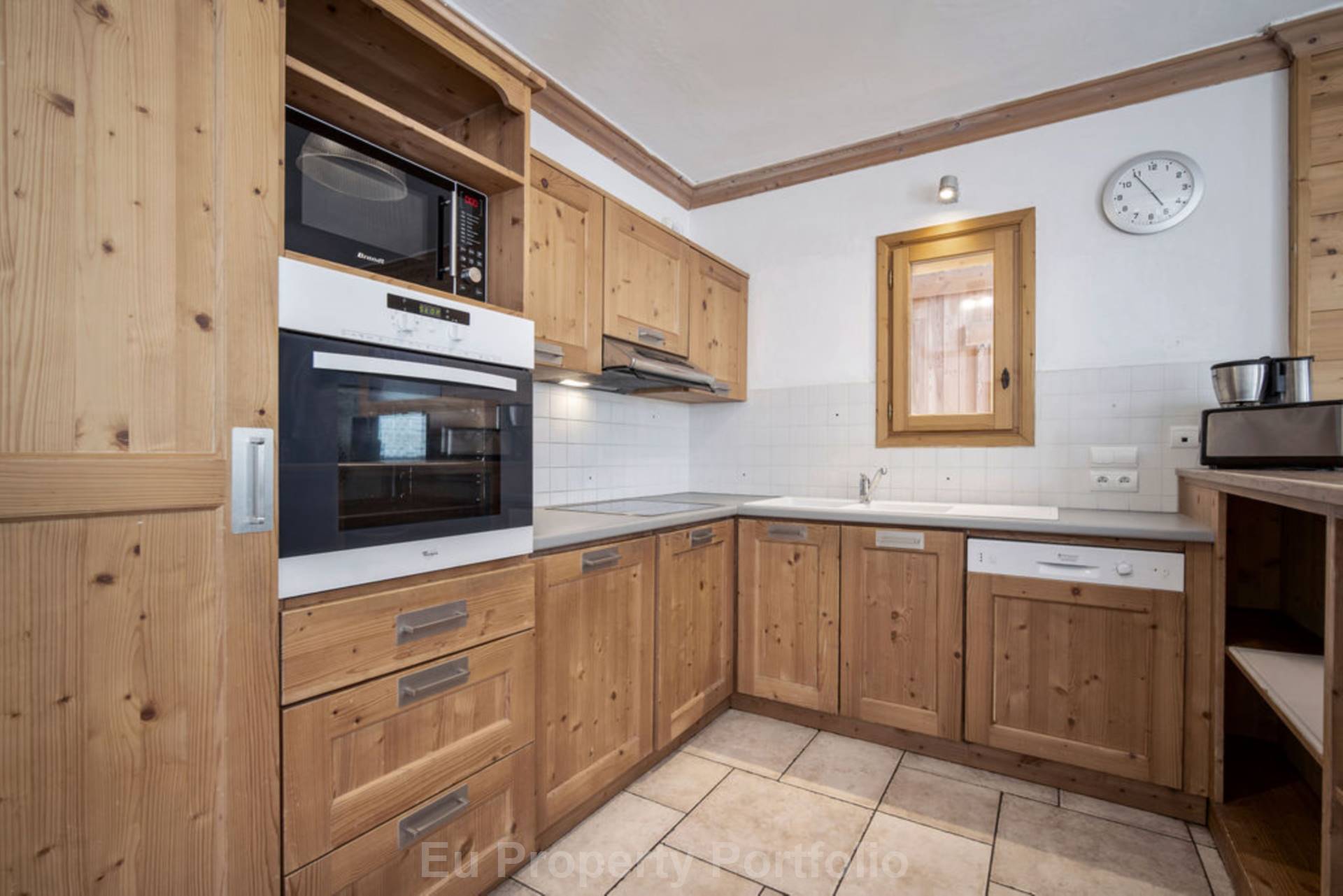 Les Menuires | Les Bruyeres, Image 7