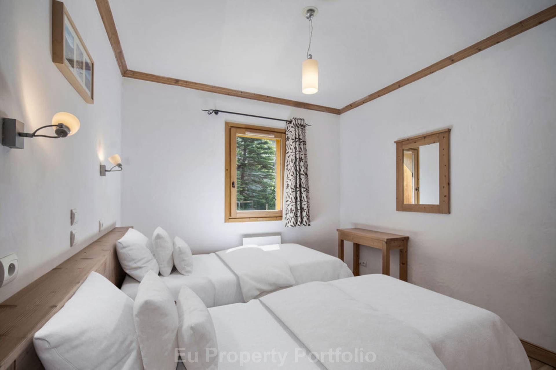 Les Menuires | Les Bruyeres, Image 12