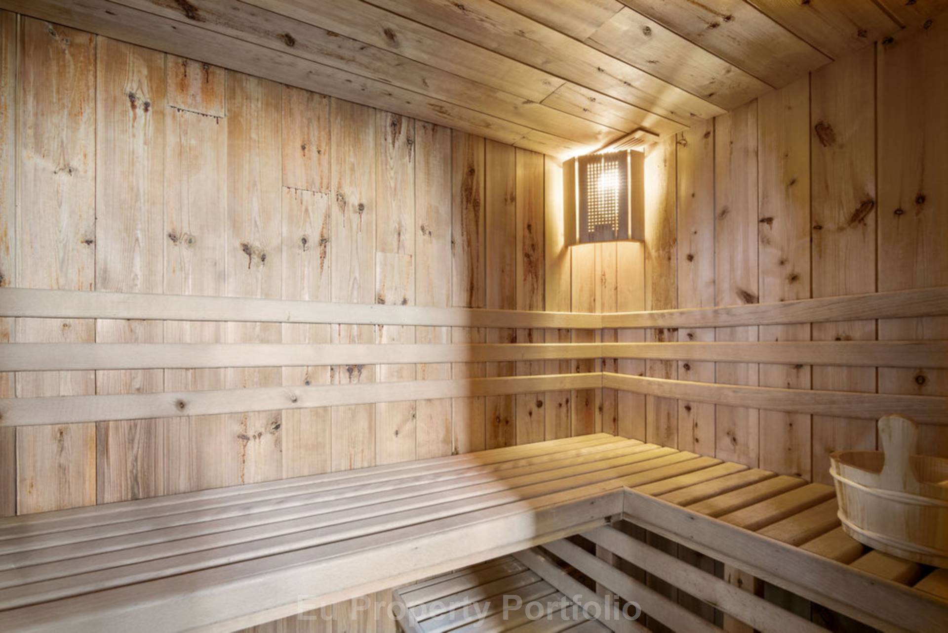 Les Menuires | Les Bruyeres, Image 13