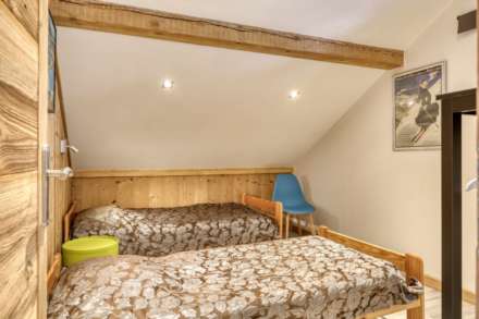 Centre Village, Image 8