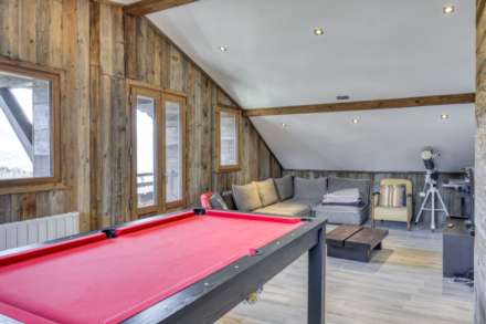 Centre Village, Image 9