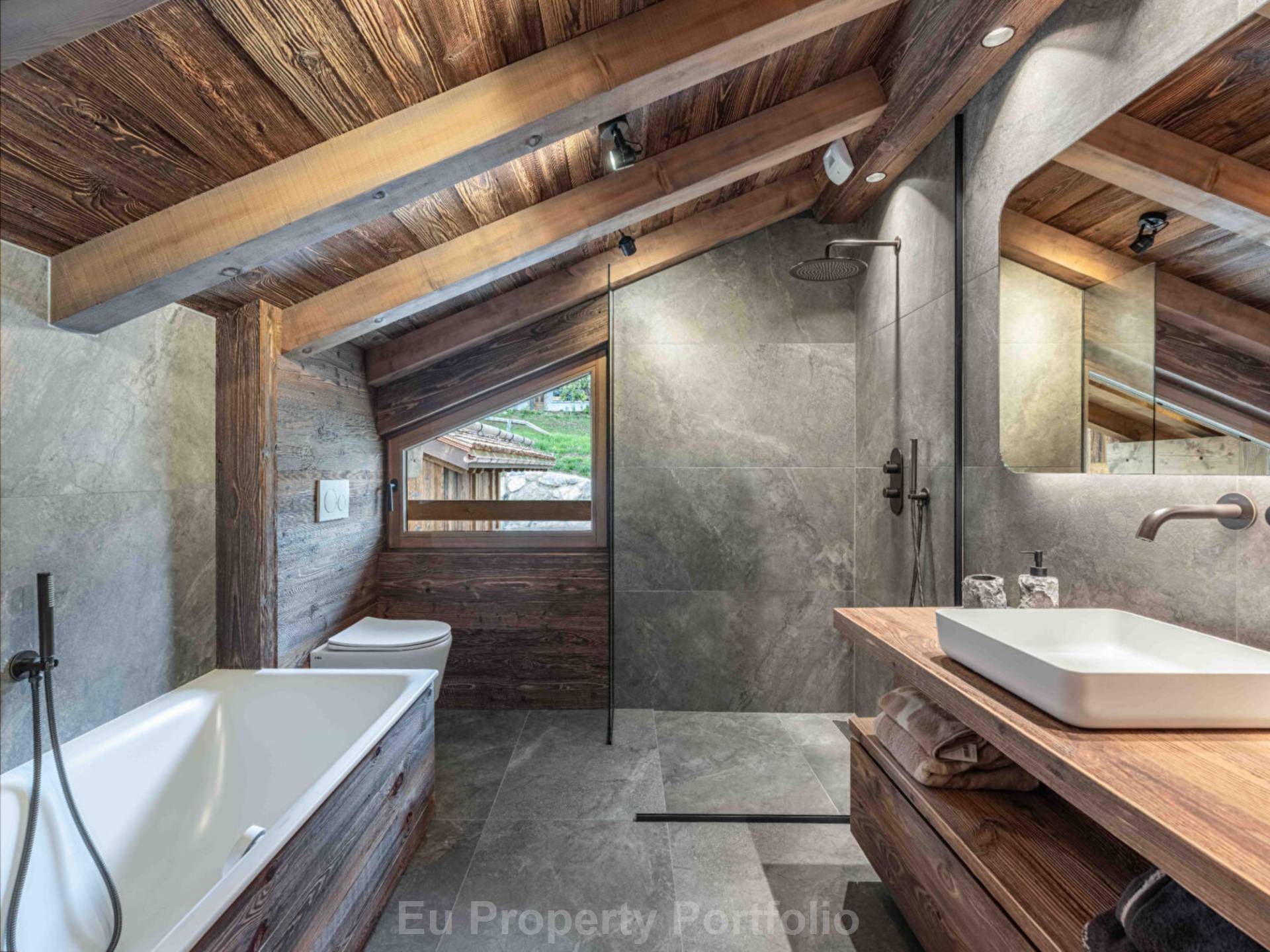 Demi-Quartier | Ormaret,Demi-Q, Image 6