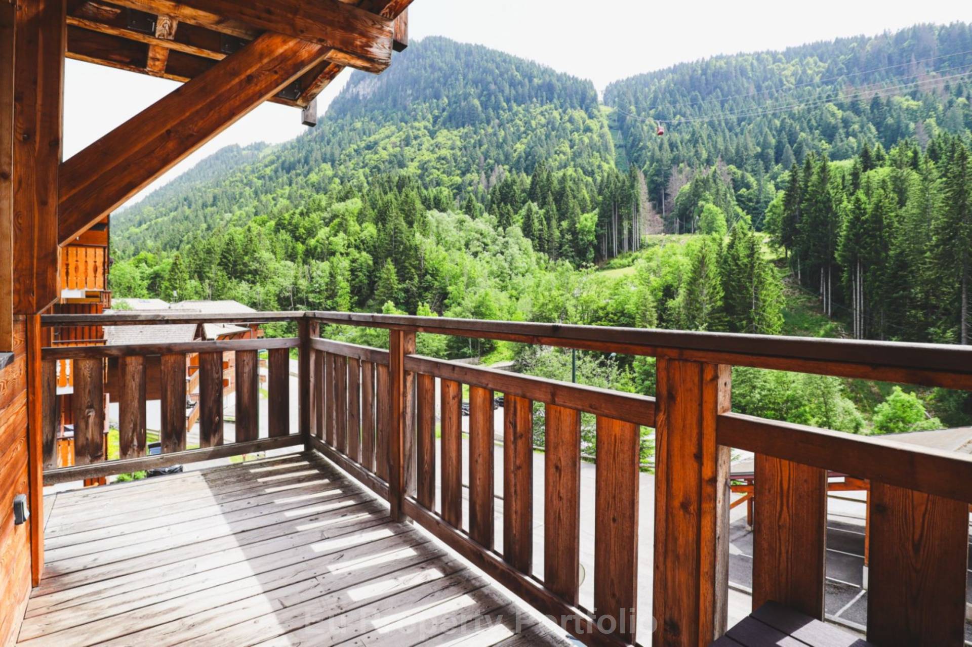 Morzine | Téléphérique De Nyon, Image 6