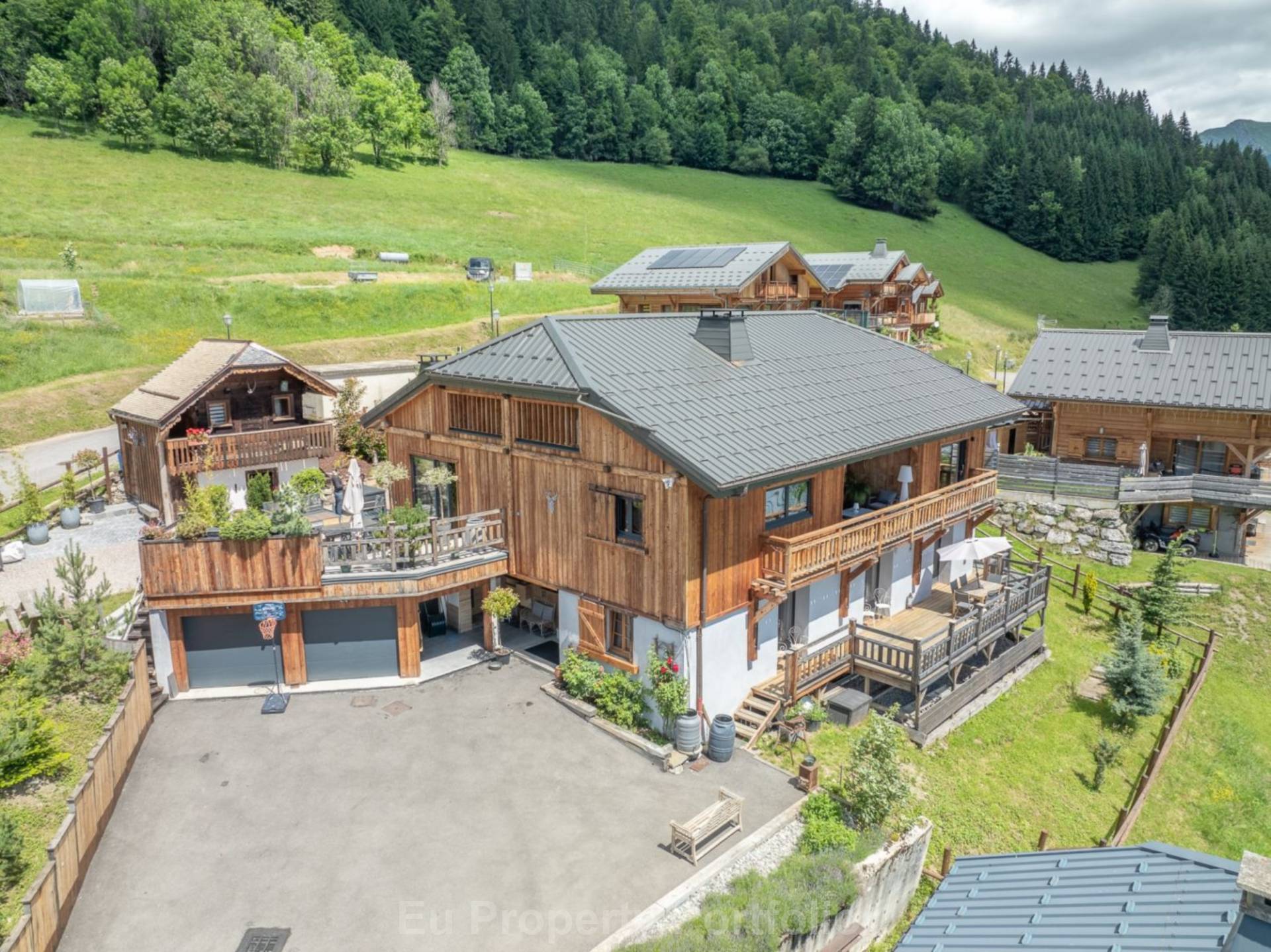 La Cote D'Arbroz Village, Image 16