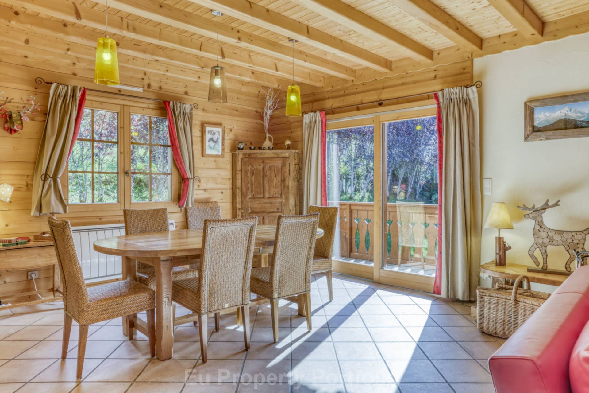 Les Loyers, Image 2