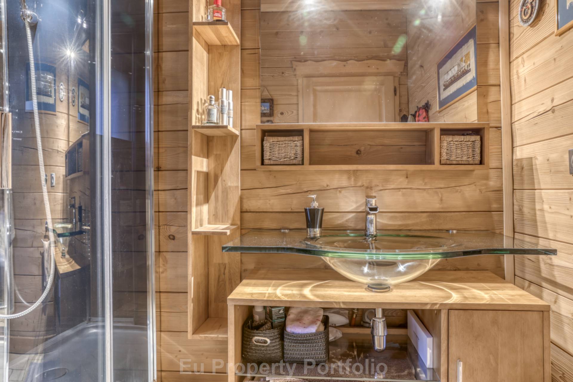 Le Medonnet, France, Image 7