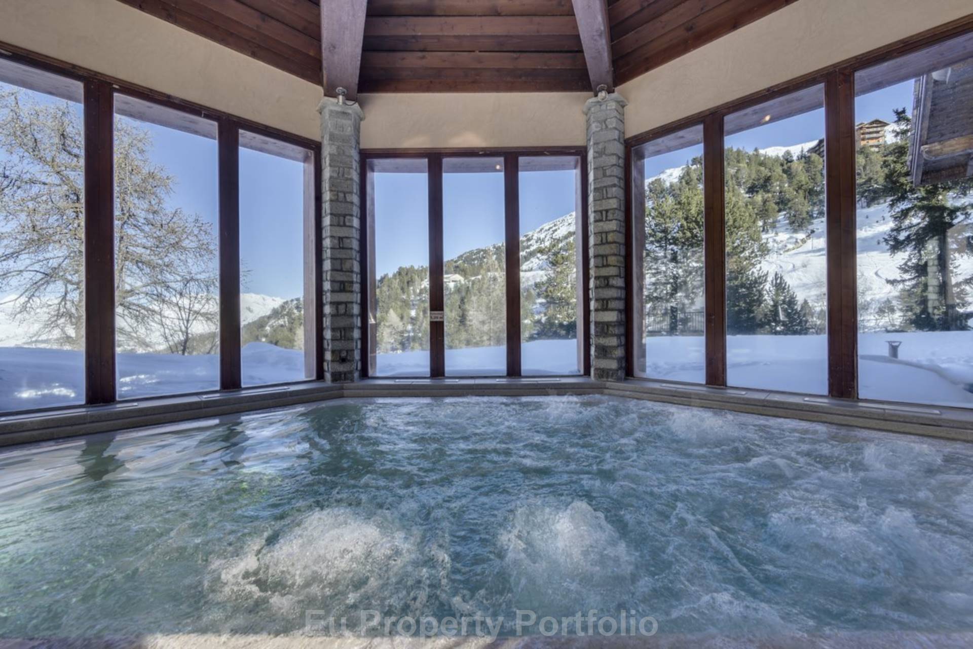 Les Arcs 1950, Image 6