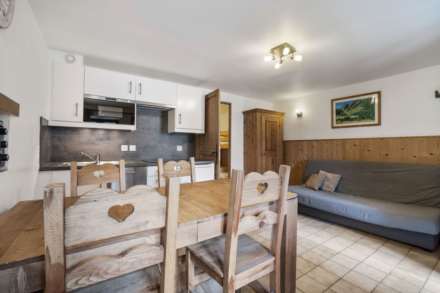 Saint-Martin-De-Belleville | V, Image 11