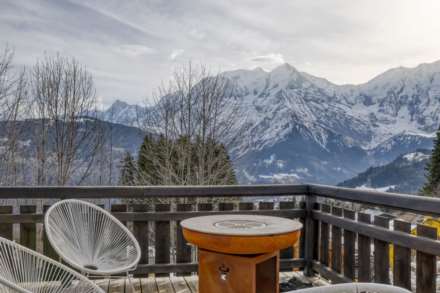 Le Bettey Devant, Image 9