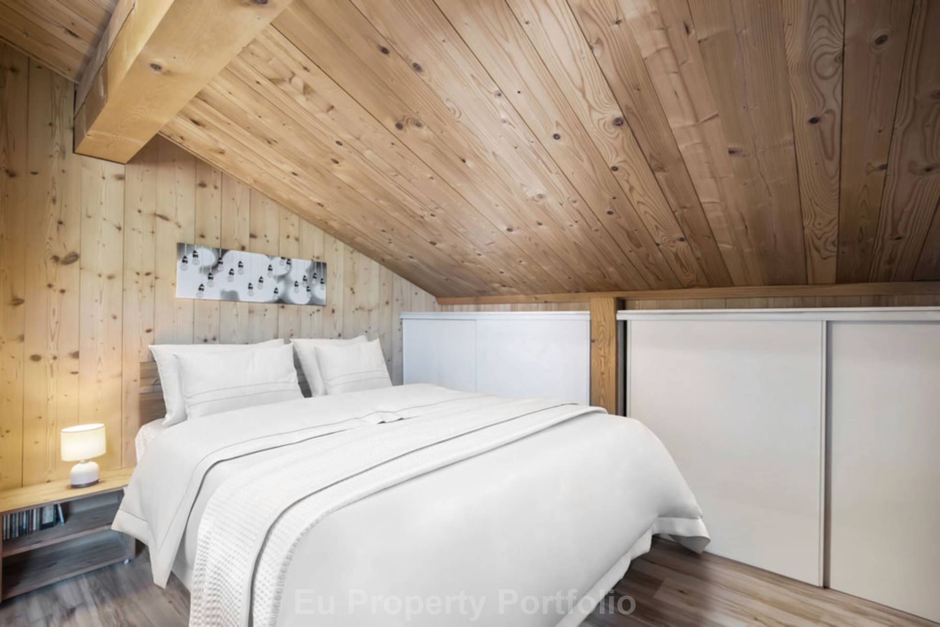 Saint-Martin-De-Belleville | C, Image 7