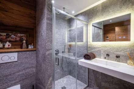 Notre-Dame-De-Bellecombe, Image 12