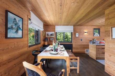 Notre-Dame-De-Bellecombe, Image 4