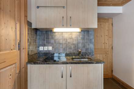 Centre Station,Val Thorens, Image 4