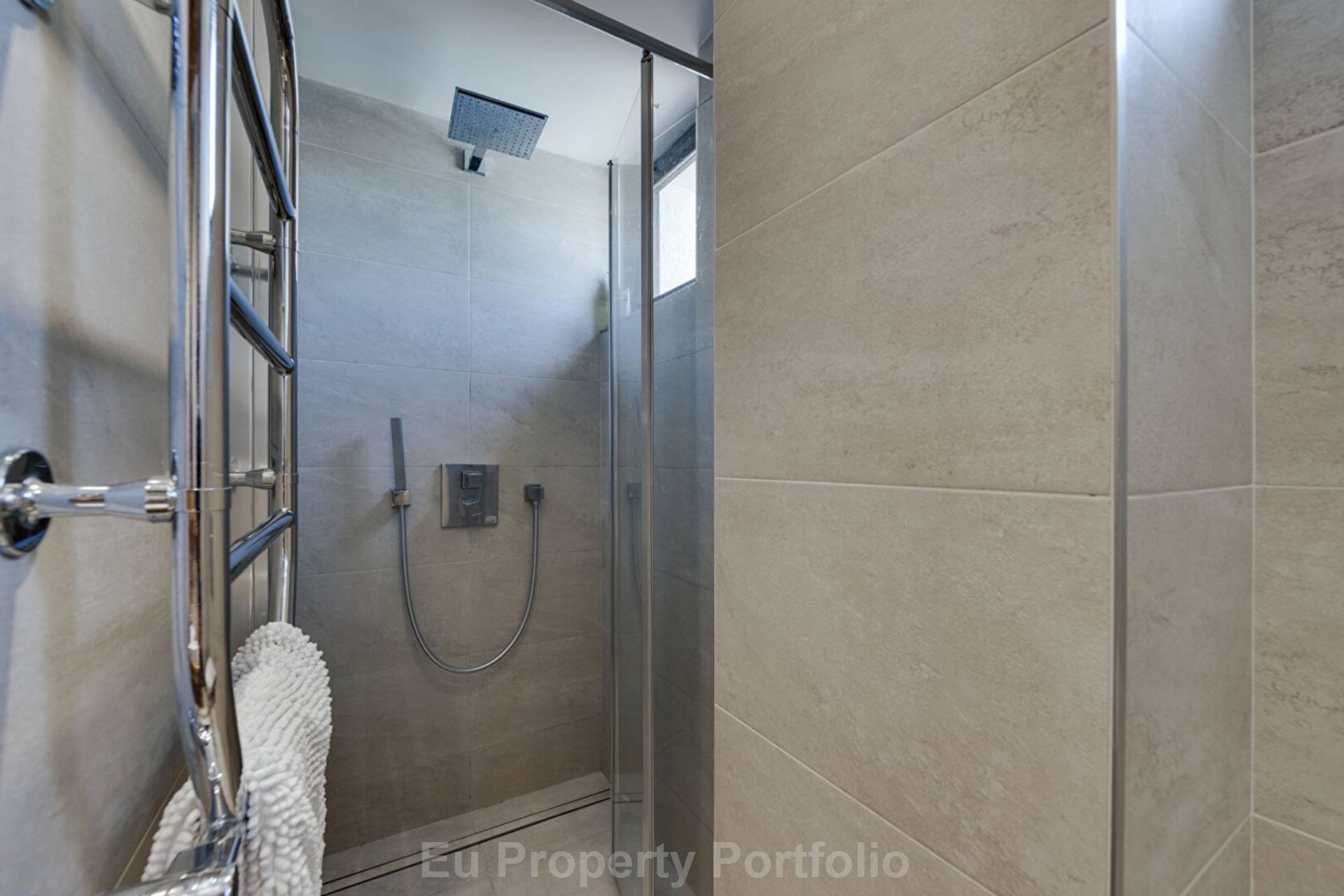 Avenue Olympique, Val 'd'Isere, Image 5