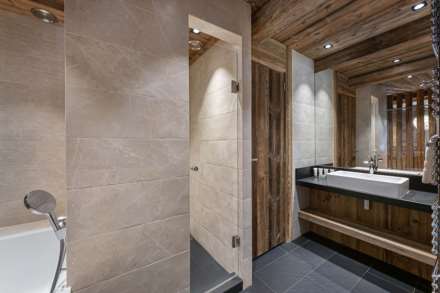 Val D'Isère | Le Centre, Image 11