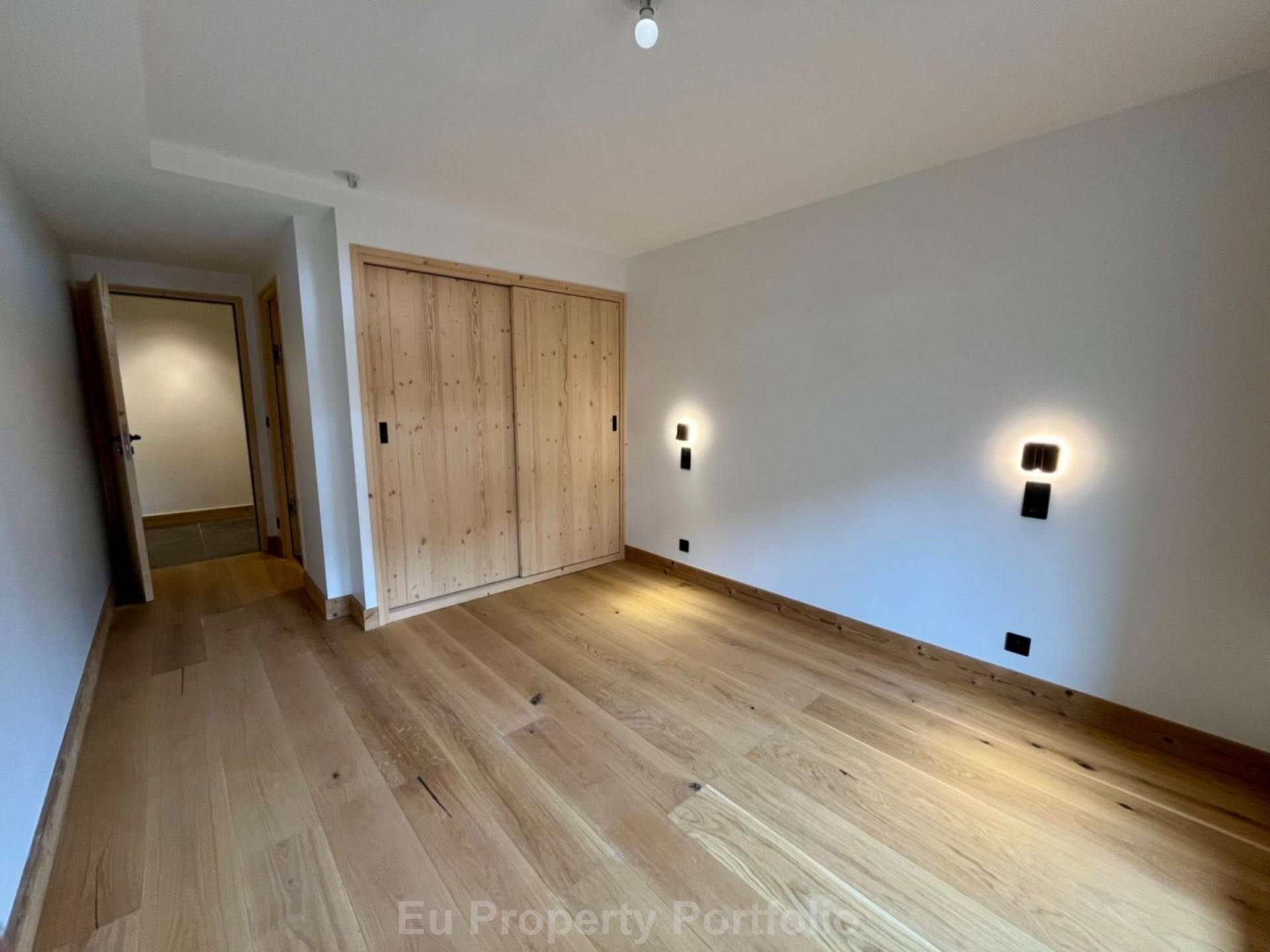 Saint-Martin-De-Belleville | L, Image 11