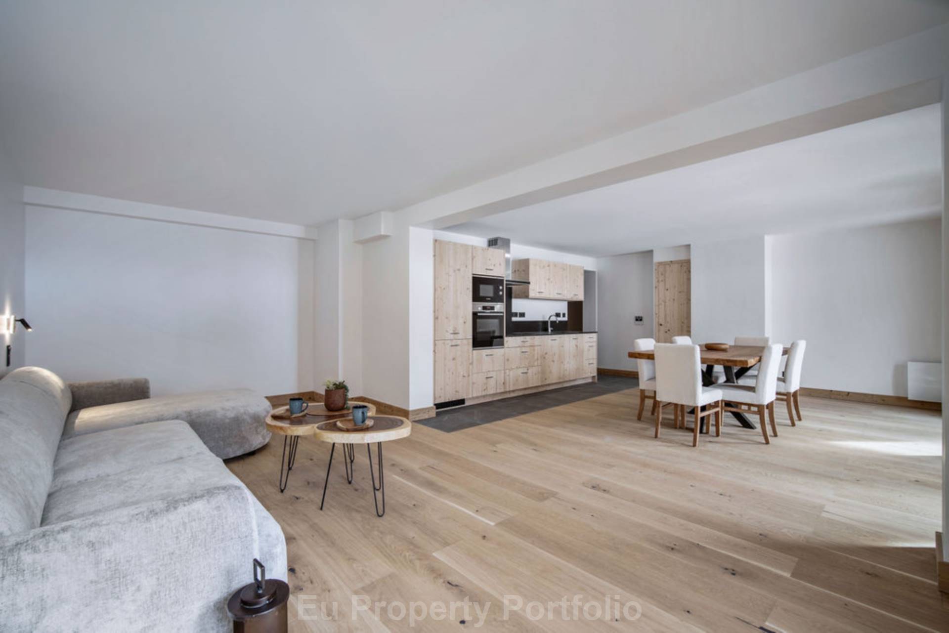 Saint-Martin-De-Belleville | L, Image 4