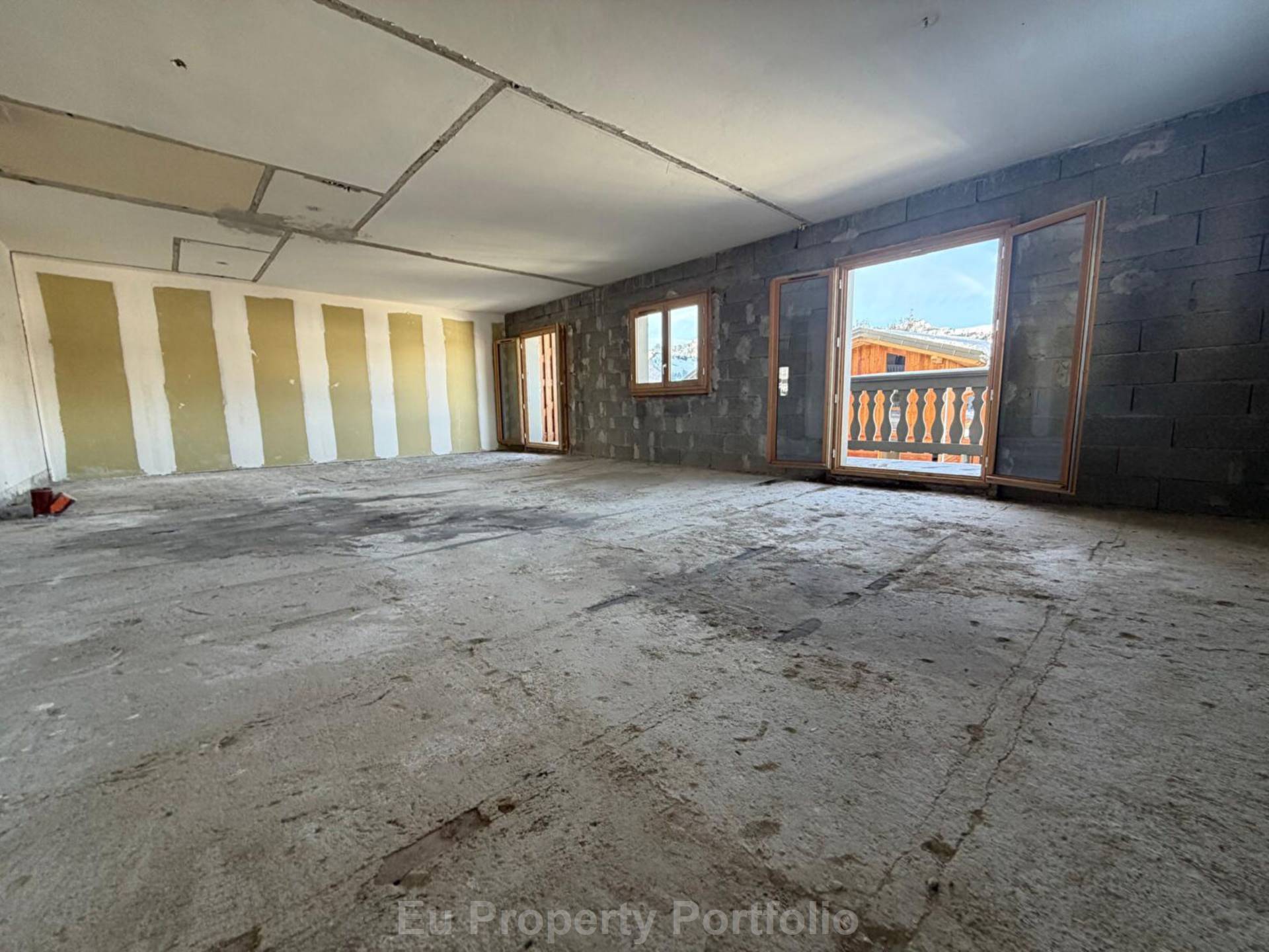 Crest Voland, Image 6