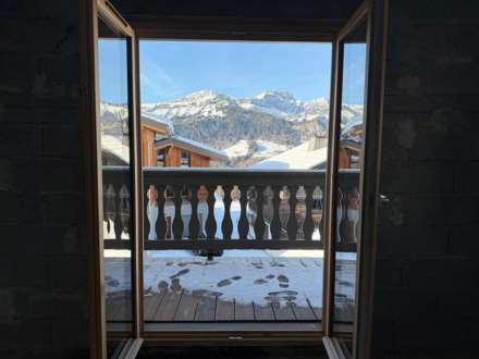 Crest Voland, Image 2