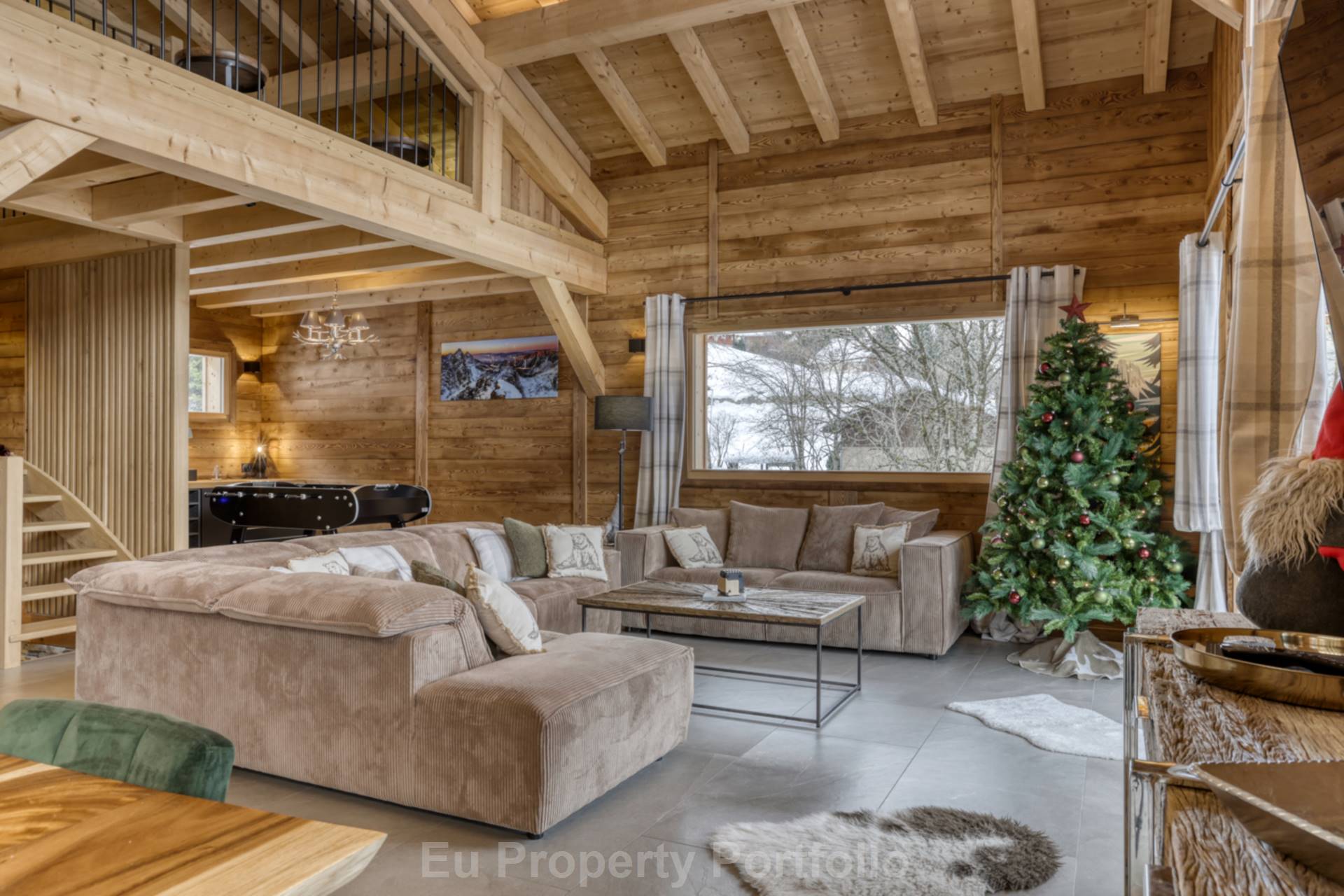 Crest Voland, Image 7