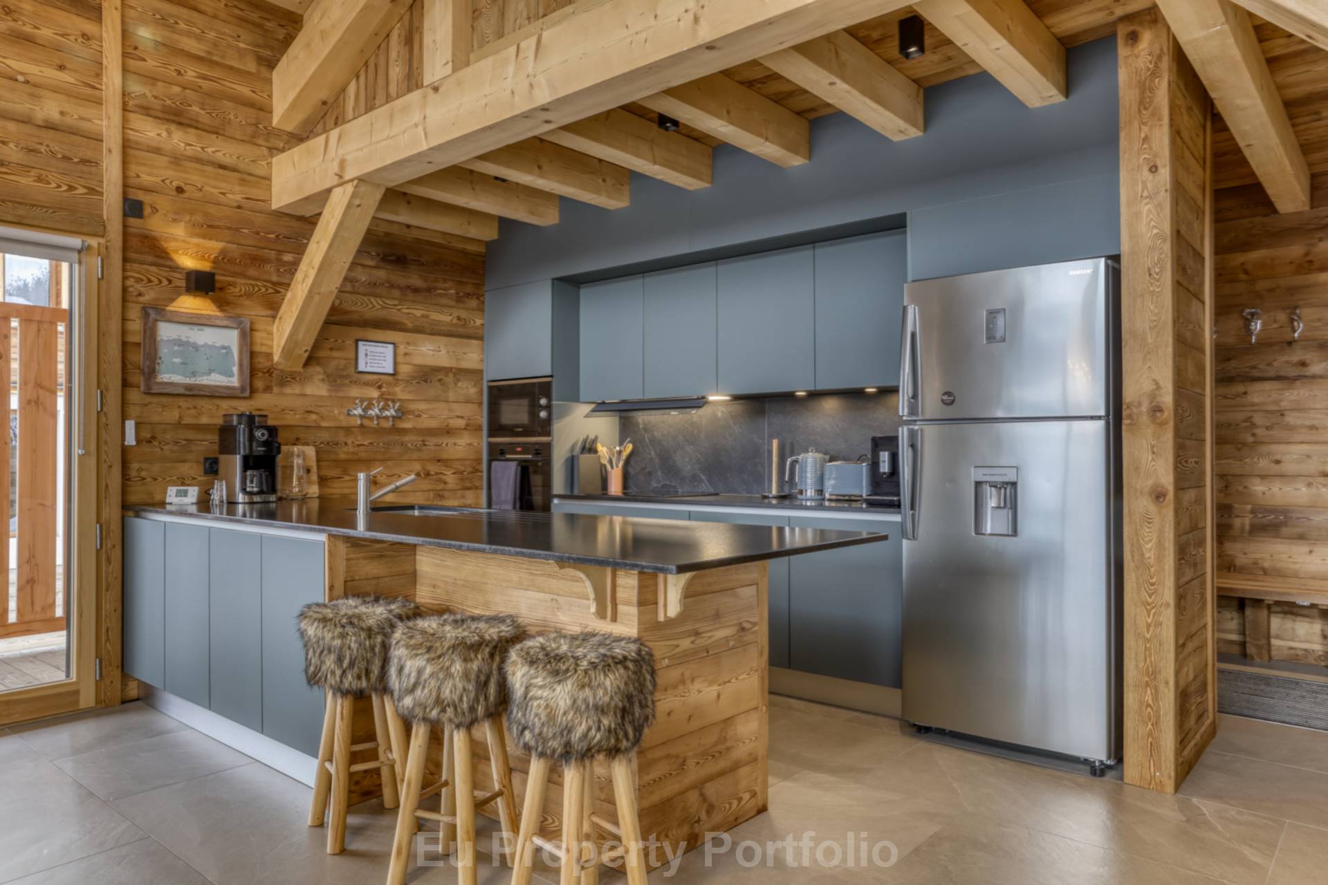 Crest Voland, Image 9