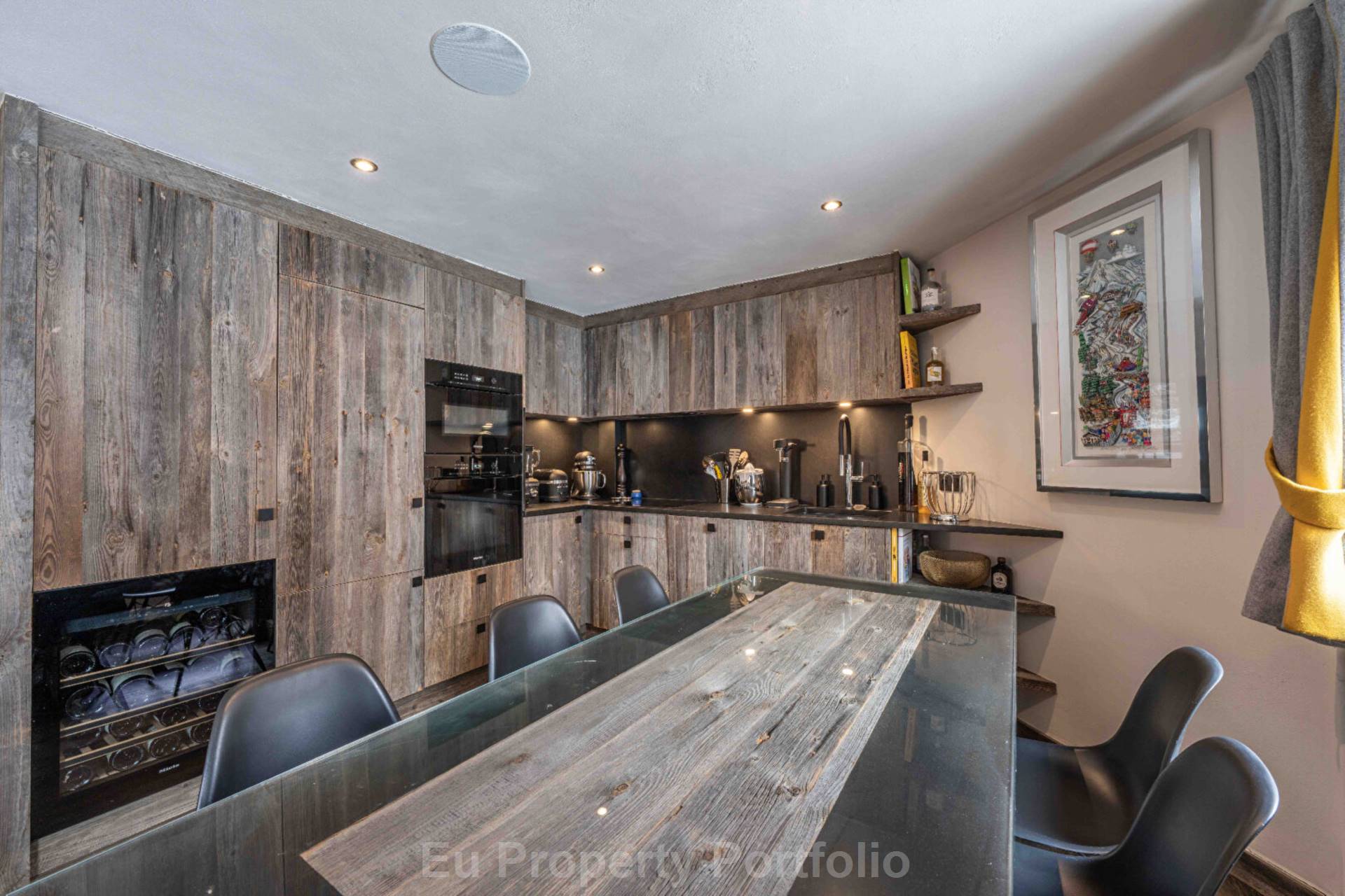 Riante Colline Bas, Image 9