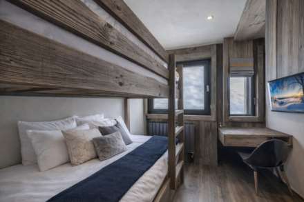 Riante Colline Bas, Image 15