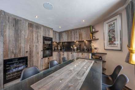 Riante Colline Bas, Image 9