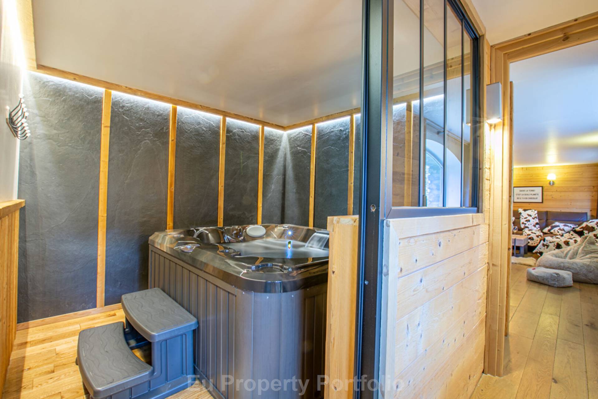 Val D'Isère | Le Centre, Image 16