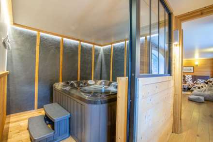 Val D'Isère | Le Centre, Image 16