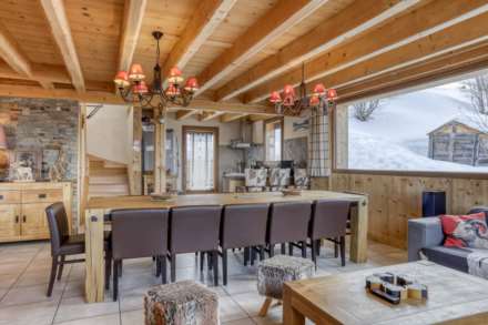 Crest Voland, Image 4