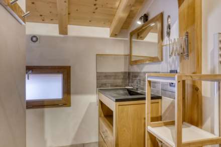 Crest Voland, Image 8